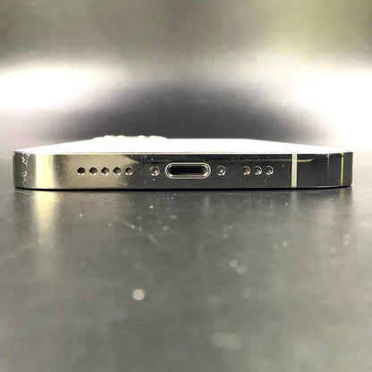 【全額返金保証】【最速発送】Apple iPhone iPhone 12 Pro 128GB Silver docomo 白ロム 動作確認済 89%