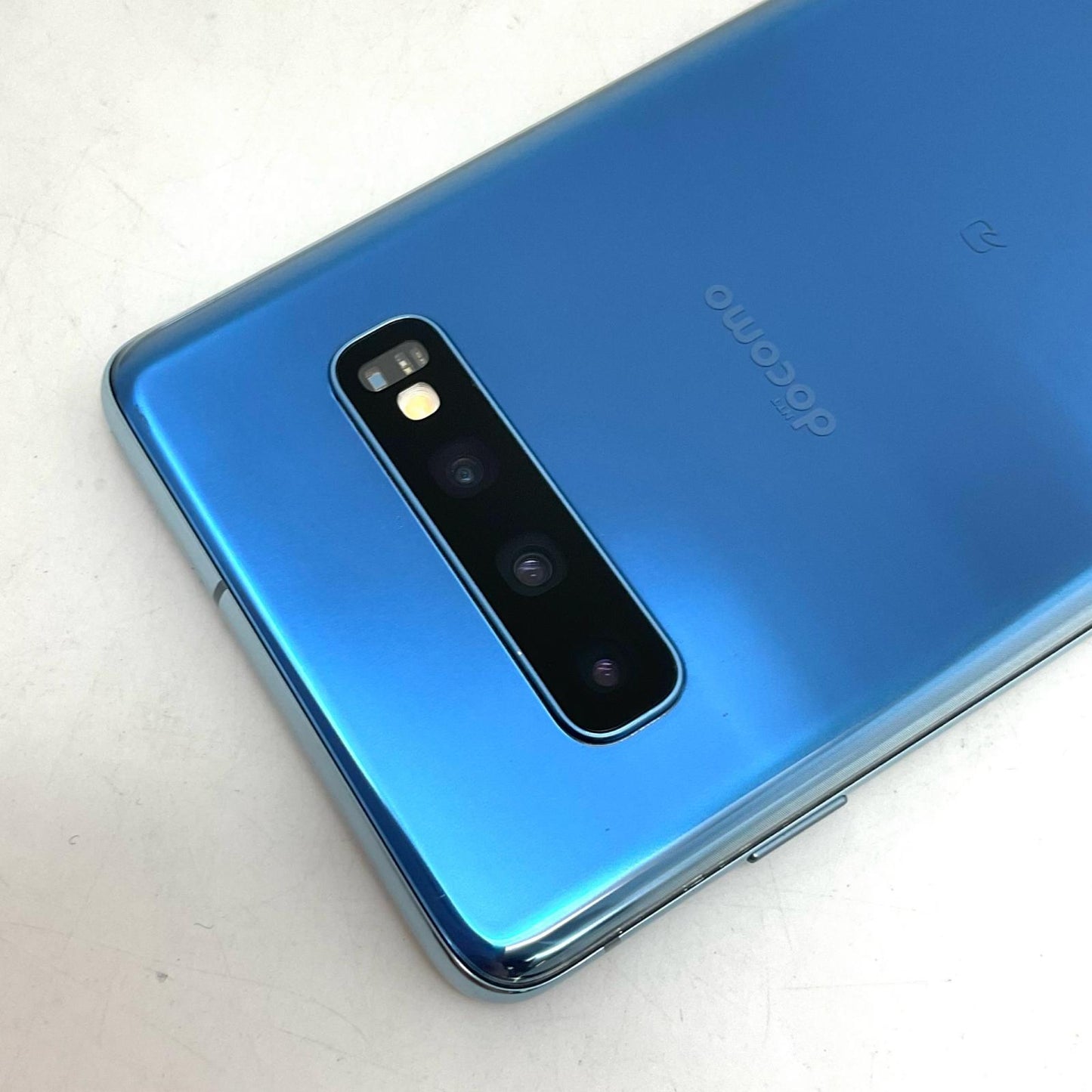 【全額返金保証】【最速発送】SAMSUNG Galaxy S10 128GB プリズム ブルー docomo SC-03L 白ロム 動作確認済
