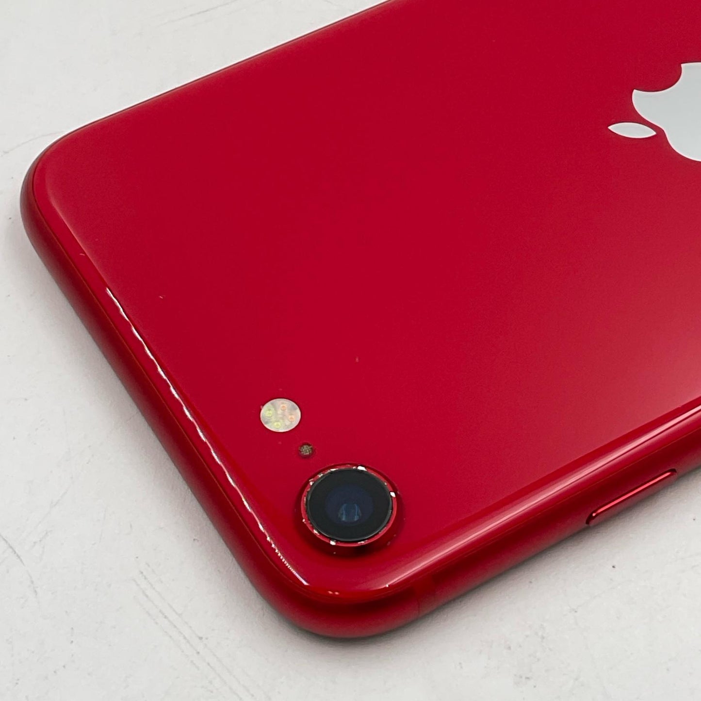 【全額返金保証】【最速発送】Apple iPhone iPhone SE（第2世代） 64GB (PRODUCT)RED SIMフリー 白ロム 動作確認済 81%