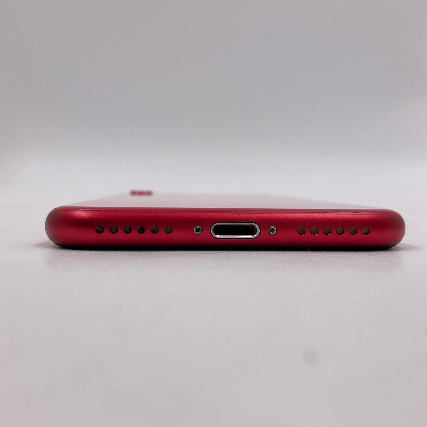 【全額返金保証】【最速発送】Apple iPhone iPhone SE（第2世代） 64GB (PRODUCT)RED SIMフリー 白ロム 動作確認済 81%