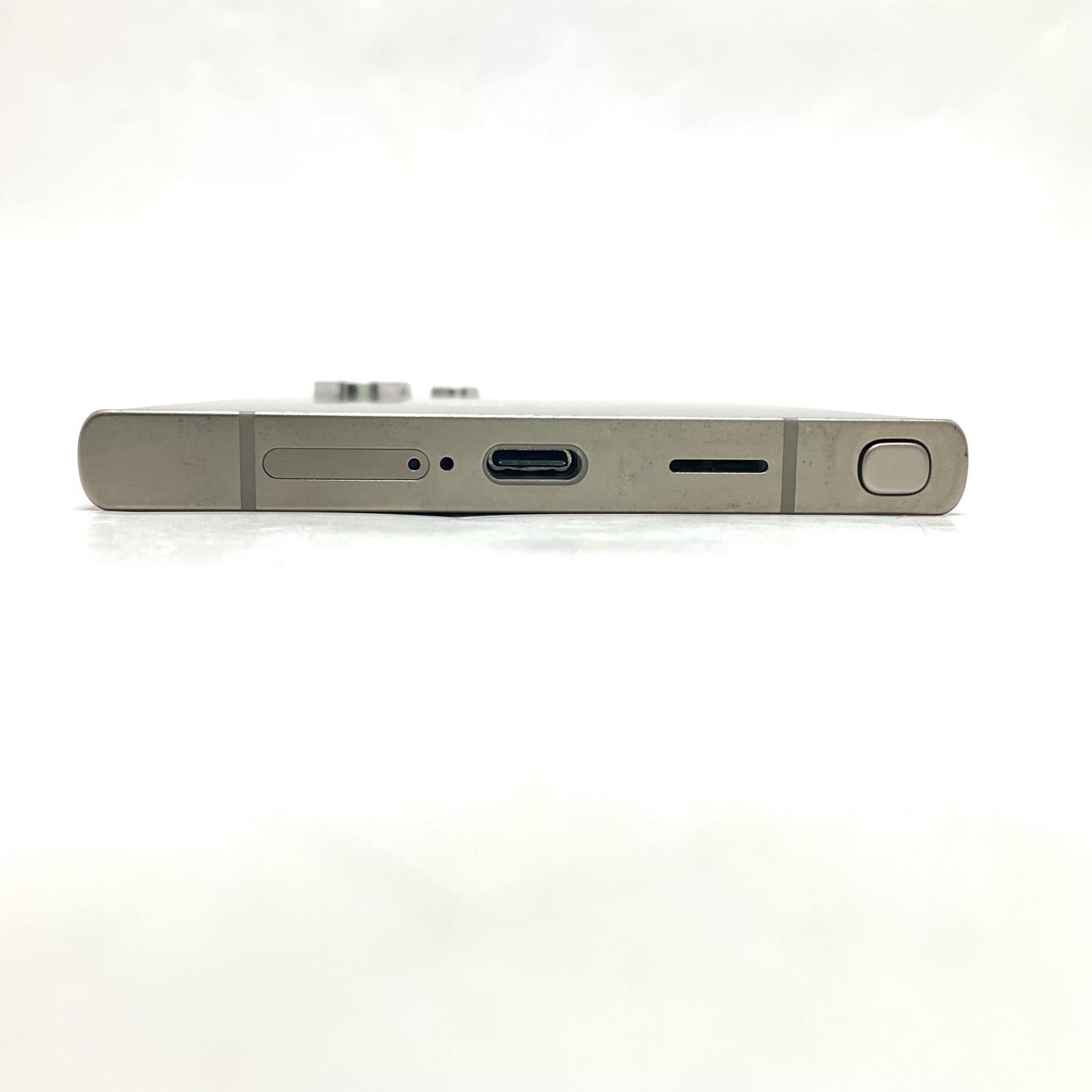 【全額返金保証】【最速発送】SAMSUNG Galaxy S24 Ultra 256GB チタニウム バイオレット docomo SC-52E 白ロム 美品 動作確認済