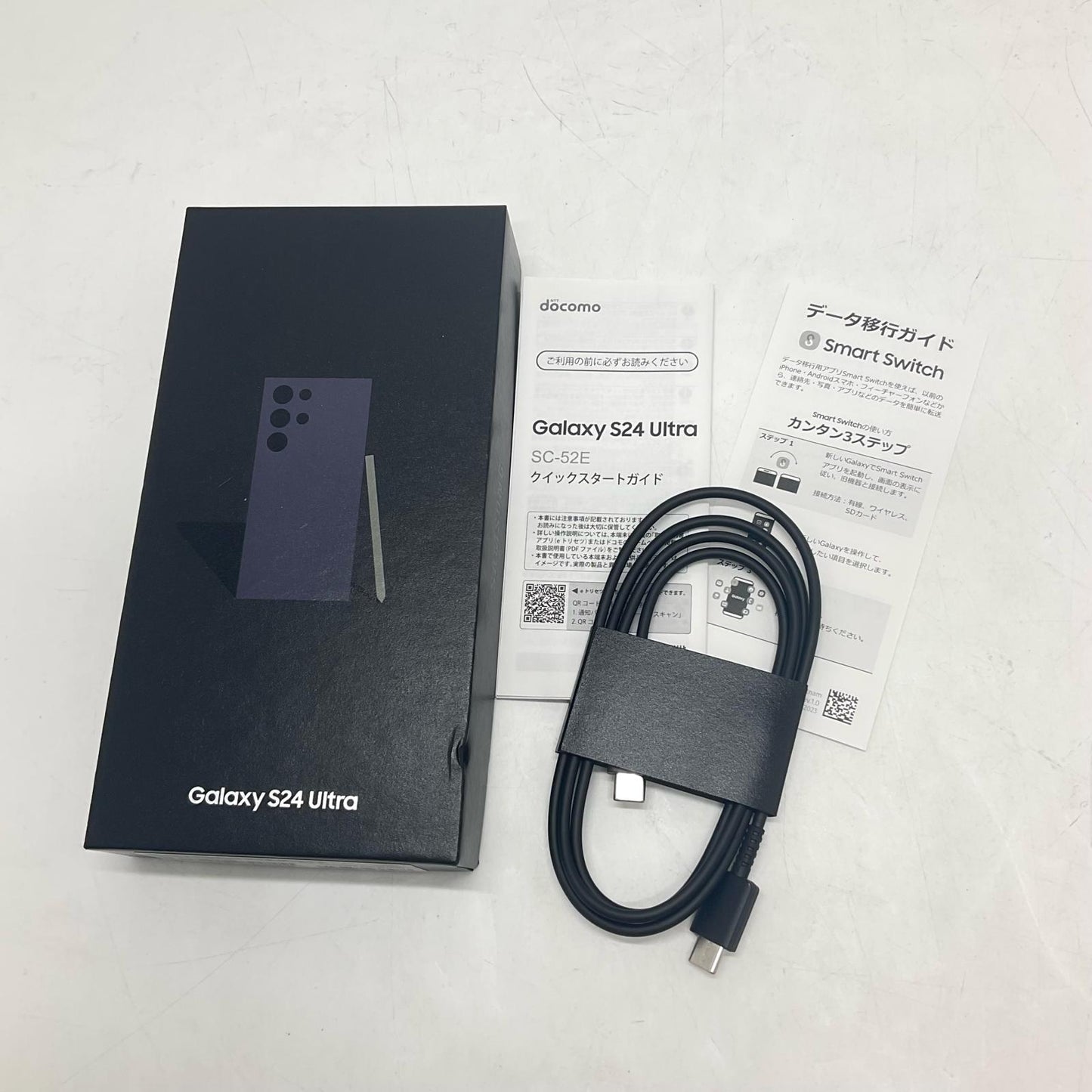 【全額返金保証】【最速発送】SAMSUNG Galaxy S24 Ultra 256GB チタニウム バイオレット docomo SC-52E 白ロム 美品 動作確認済