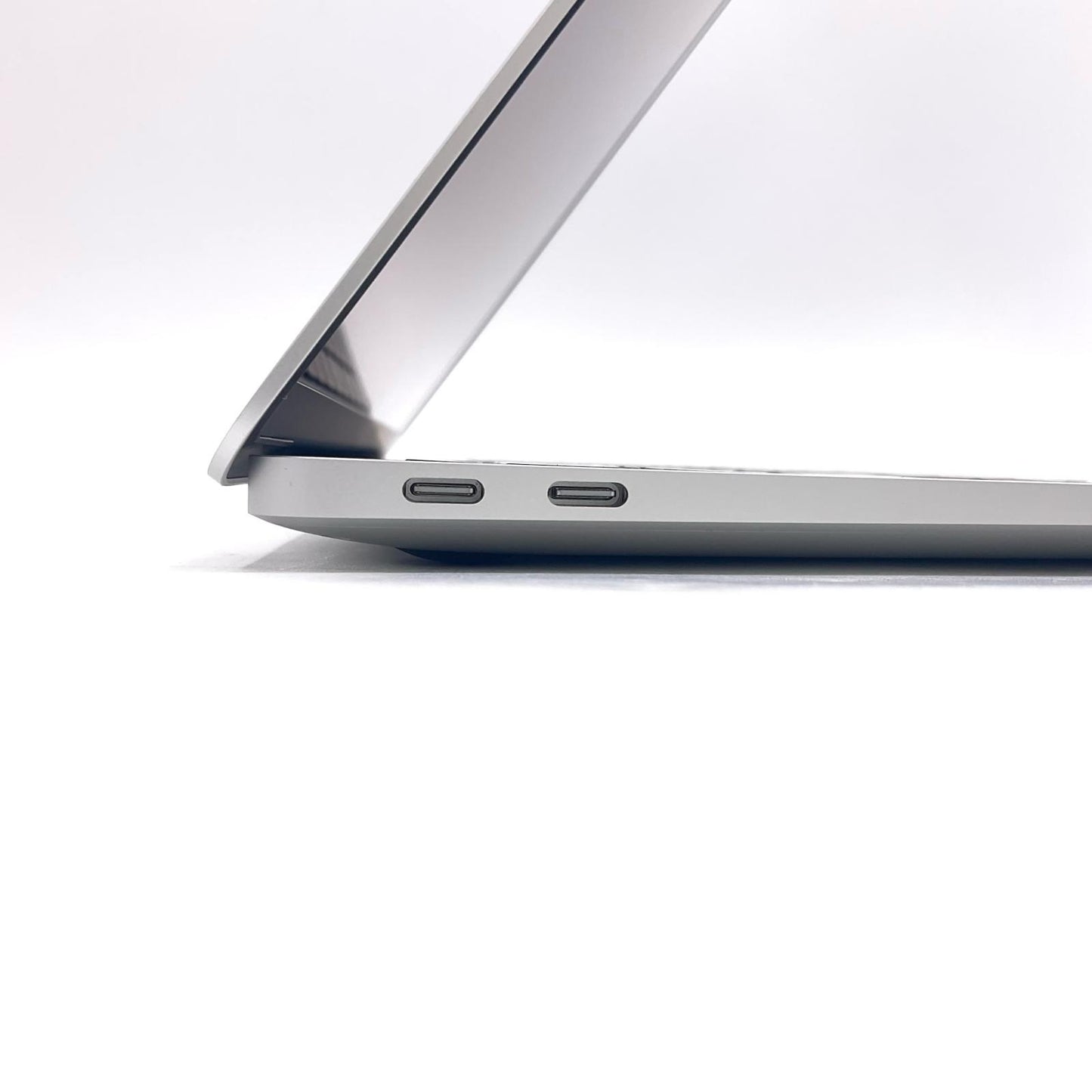 【全額返金保証】【最速発送】Apple MacBook Air 13インチ 2020 Apple M1 8GB 256GB シルバー 100% 超美品 動作確認済