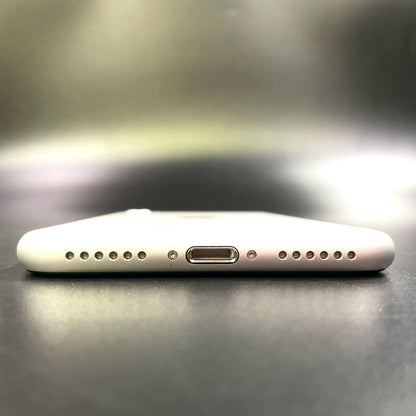 【全額返金保証】【最速発送】Apple iPhone iPhone SE（第2世代） 64GB ホワイト Softbank 白ロム 美品 動作確認済 85%