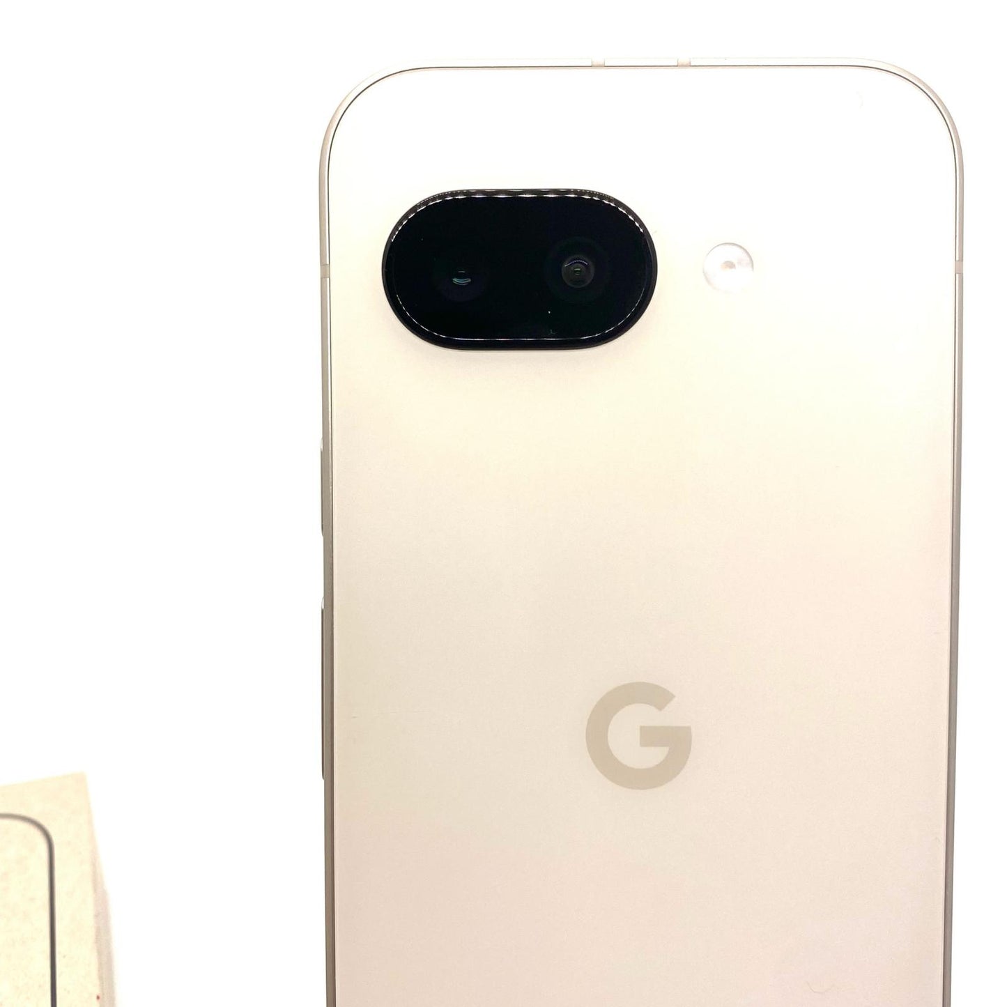 【全額返金保証】【最速発送】Google Pixel 9a 128GB Porcelain Softbank SIMフリー Pixel 9a 超美品 動作確認済