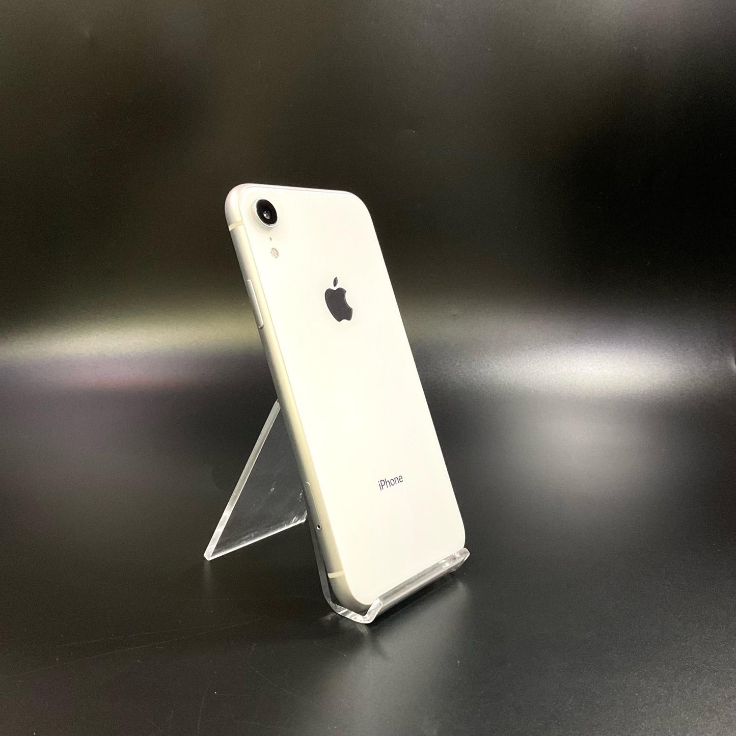 【全額返金保証】【最速発送】Apple iPhone iPhone XR 64GB ホワイト au 白ロム 動作確認済 81%