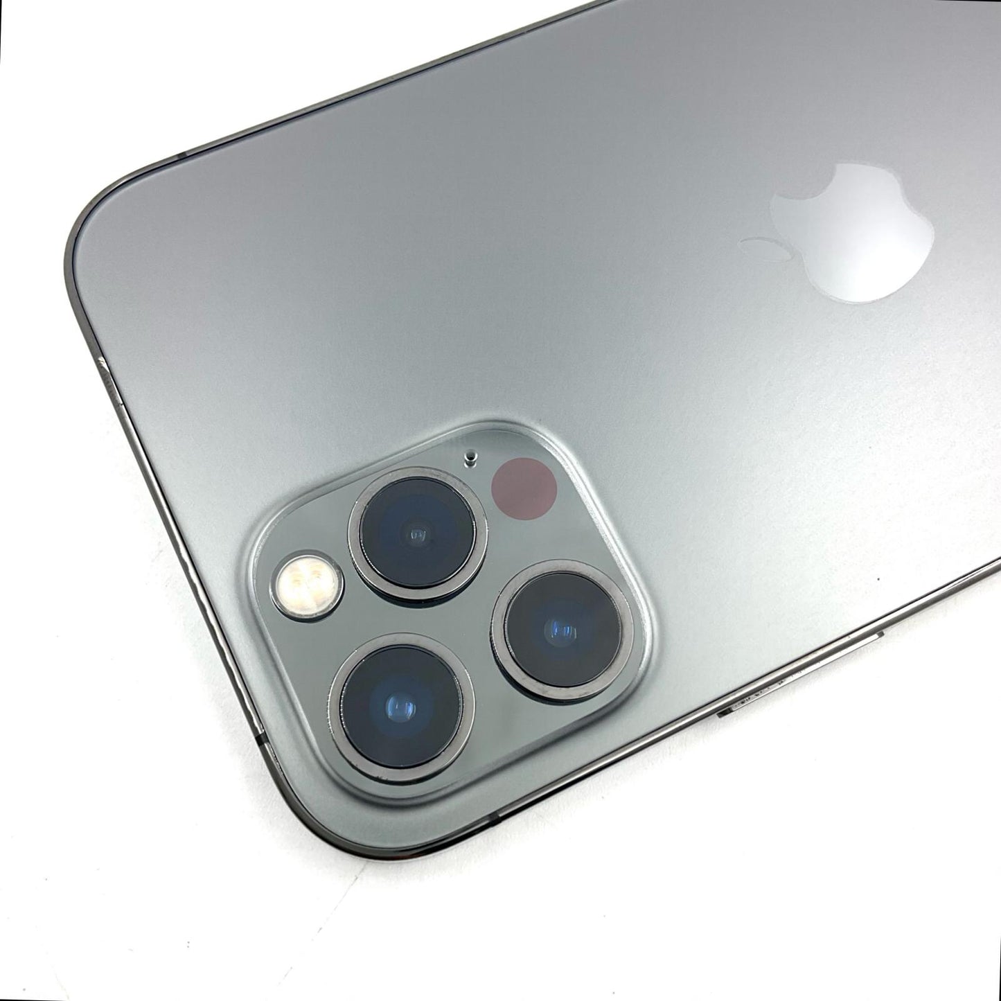 【全額返金保証】【最速発送】Apple iPhone iPhone 12 Pro 256GB グラファイト docomo 白ロム 動作確認済 75%