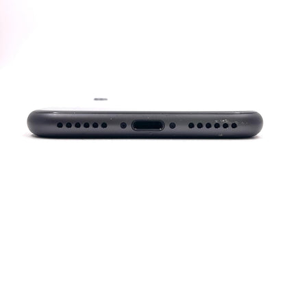 【全額返金保証】【最速発送】Apple iPhone iPhone 8 64GB ブラック docomo 白ロム 動作確認済 88%