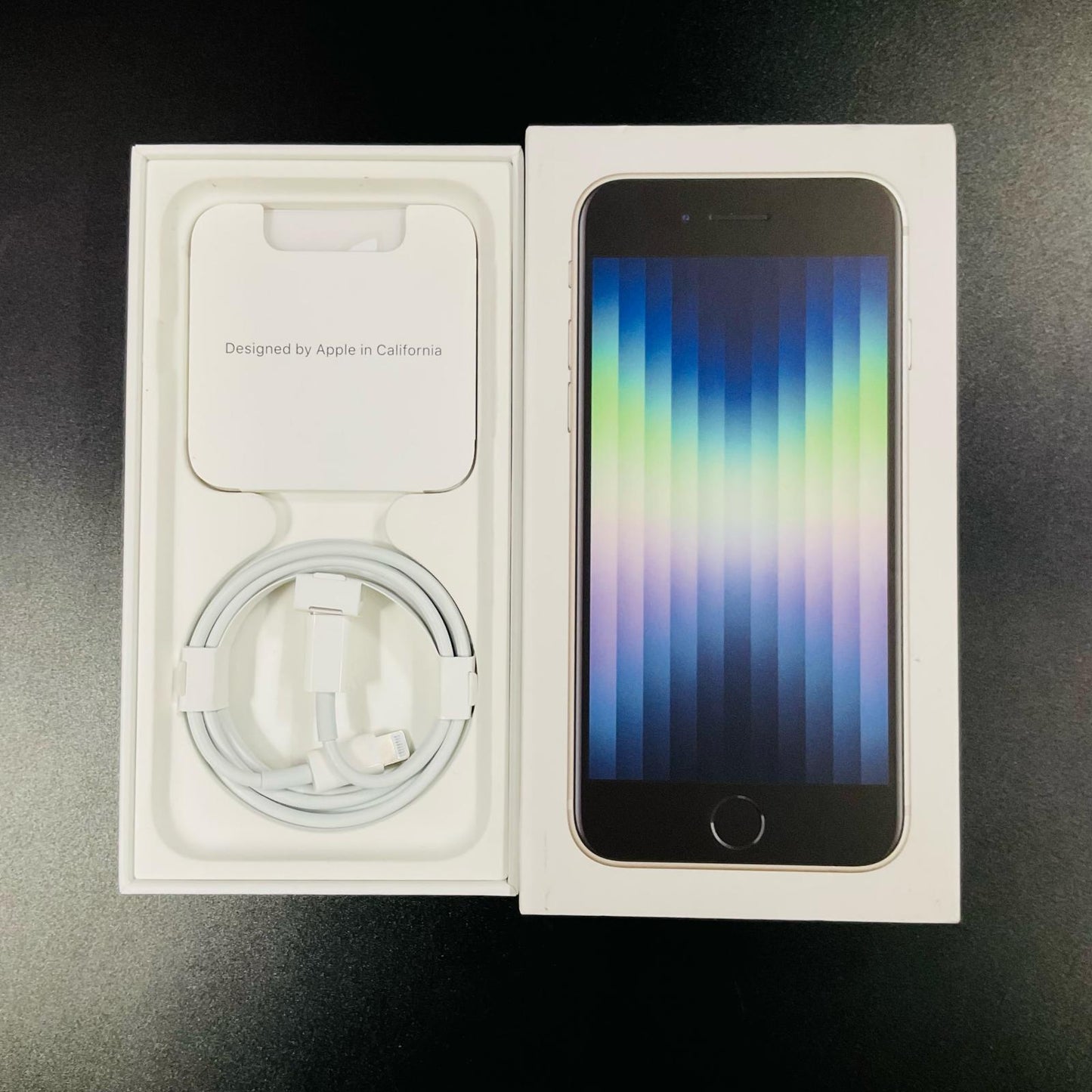 【全額返金保証】【最速発送】Apple iPhone iPhone SE（第3世代） 64GB スターライト Softbank SIMフリー 白ロム 美品 動作確認済 89%