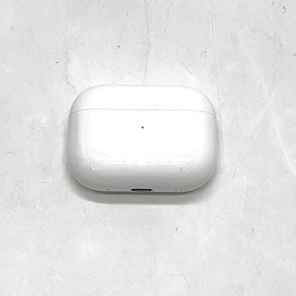 【全額返金保証】【最速発送】Apple AirPods Pro（第2世代） MagSafe 充電ケース (USB-C) 超美品 動作確認済