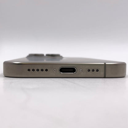 【全額返金保証】【最速発送】Apple iPhone iPhone 15 Pro 128GB ナチュラルチタニウム au 動作確認済 89%