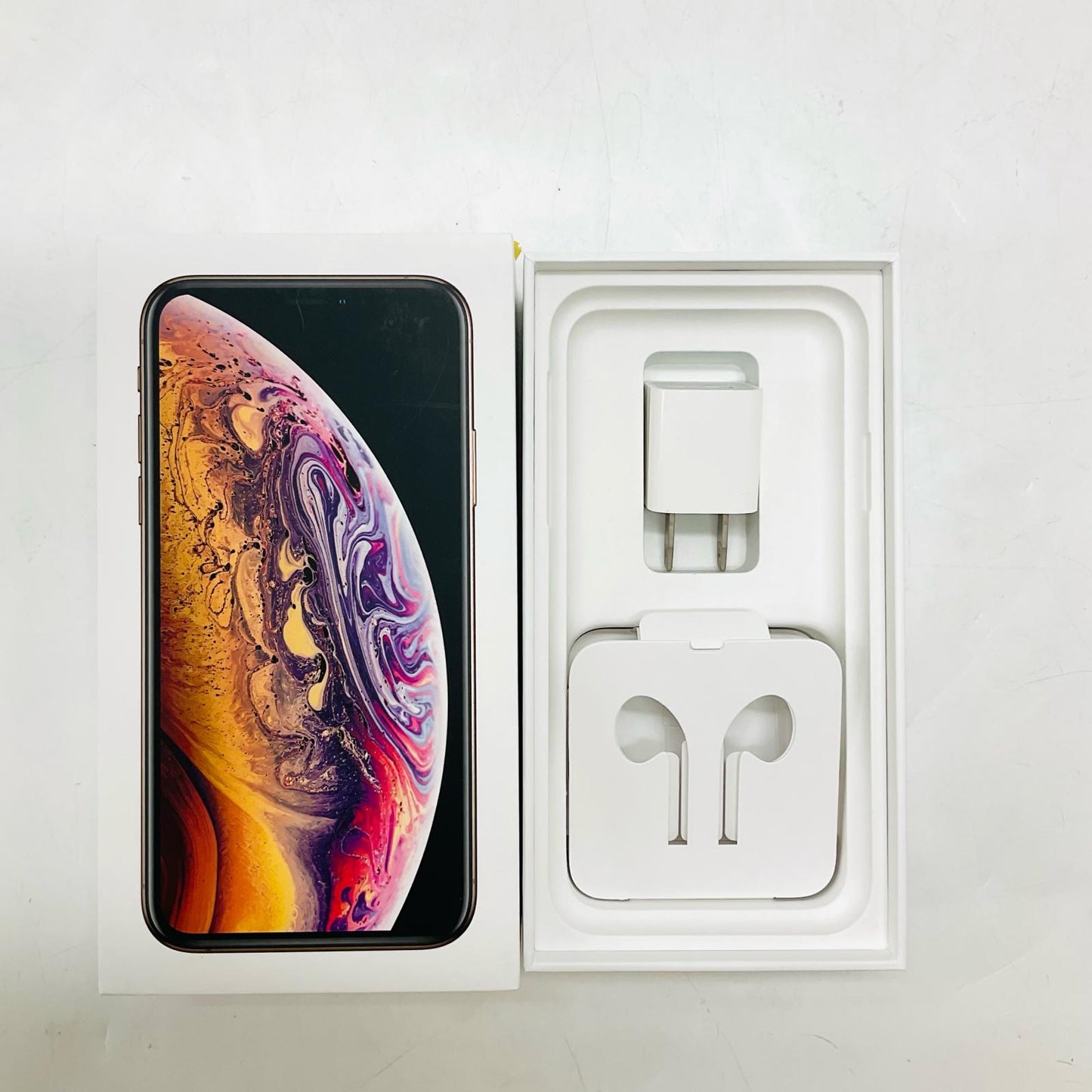 【全額返金保証】【最速発送】Apple iPhone iPhone XS 512GB ゴールド docomo 白ロム 動作確認済 100%