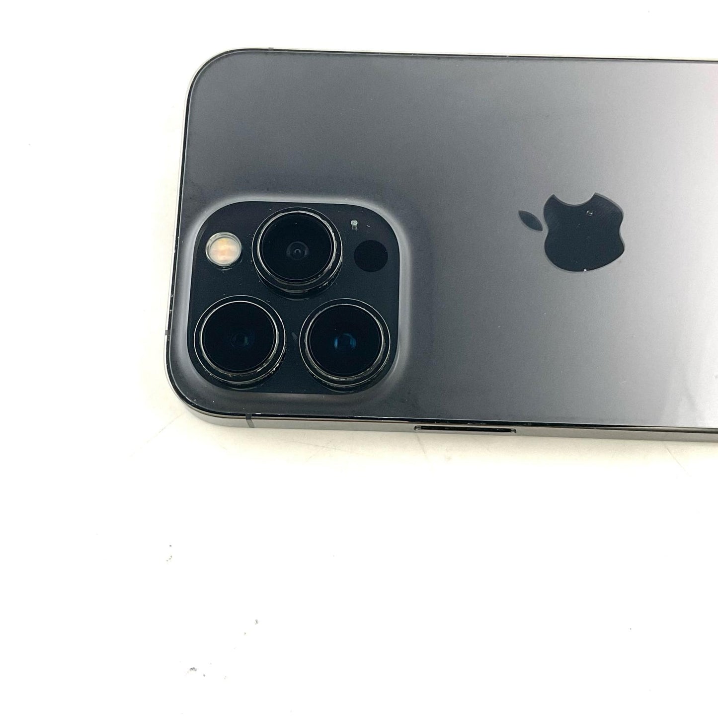 【全額返金保証】【最速発送】Apple iPhone iPhone 13 Pro 512GB グラファイト docomo 白ロム 動作確認済 76%