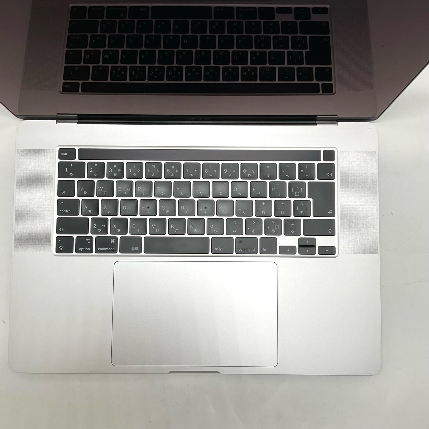 【全額返金保証】【最速発送】Apple MacBook Pro 16インチ 2019 2.6GHz 6コア Intel Core i7 16GB 512GB シルバー 美品 動作確認済