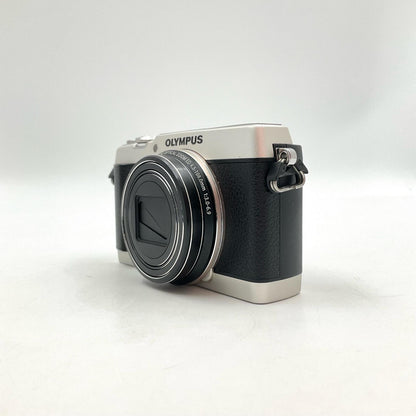 【最速発送】OLYMPUS コンパクトデジタルカメラ OLYMPUS STYLUS SH-1【難有】