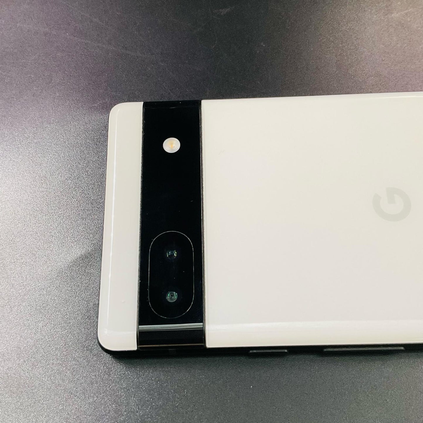 【全額返金保証】【最速発送】Google Pixel 6a 128GB Chalk au GB17L 白ロム 美品 動作確認済