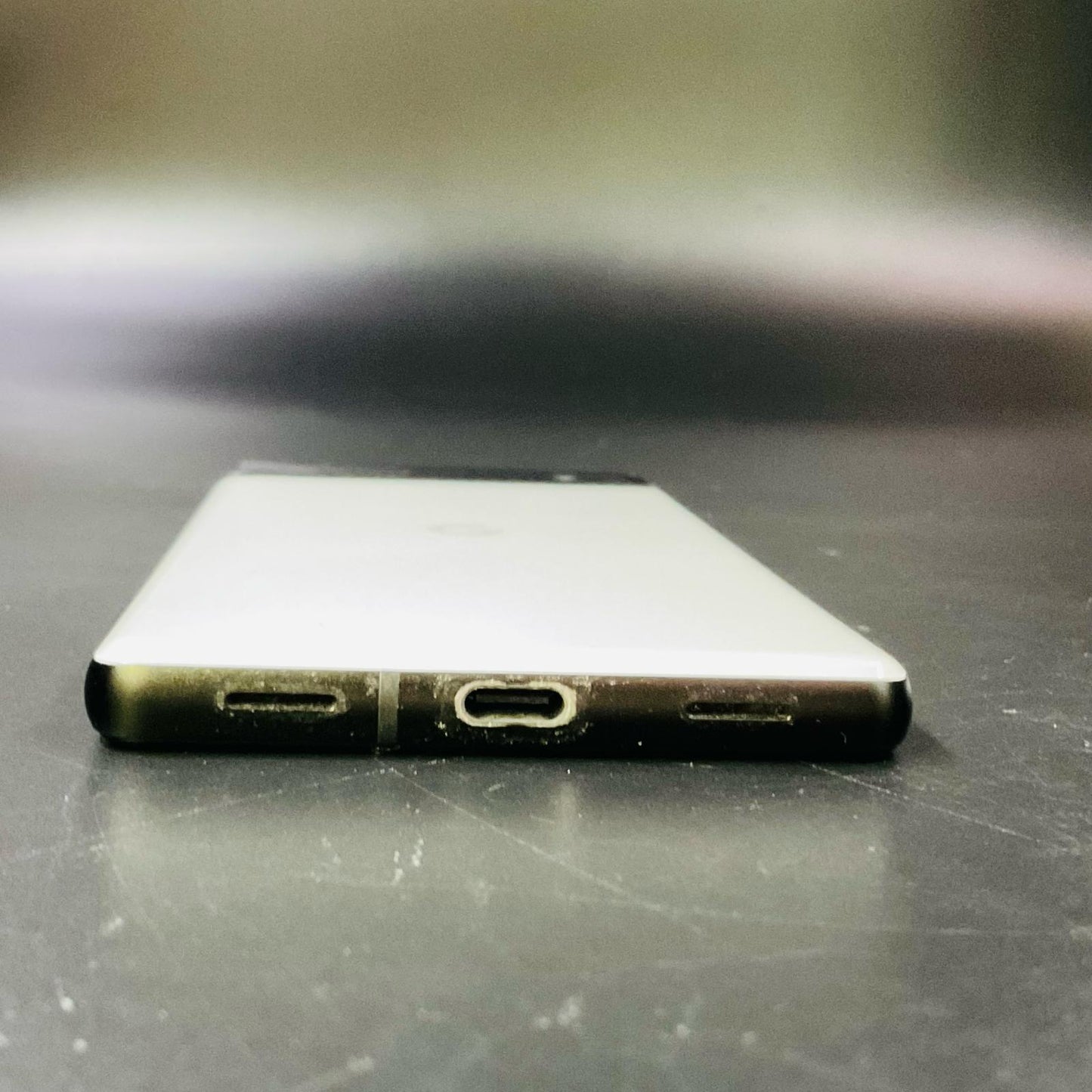 【全額返金保証】【最速発送】Google Pixel 6a 128GB Chalk au GB17L 白ロム 美品 動作確認済