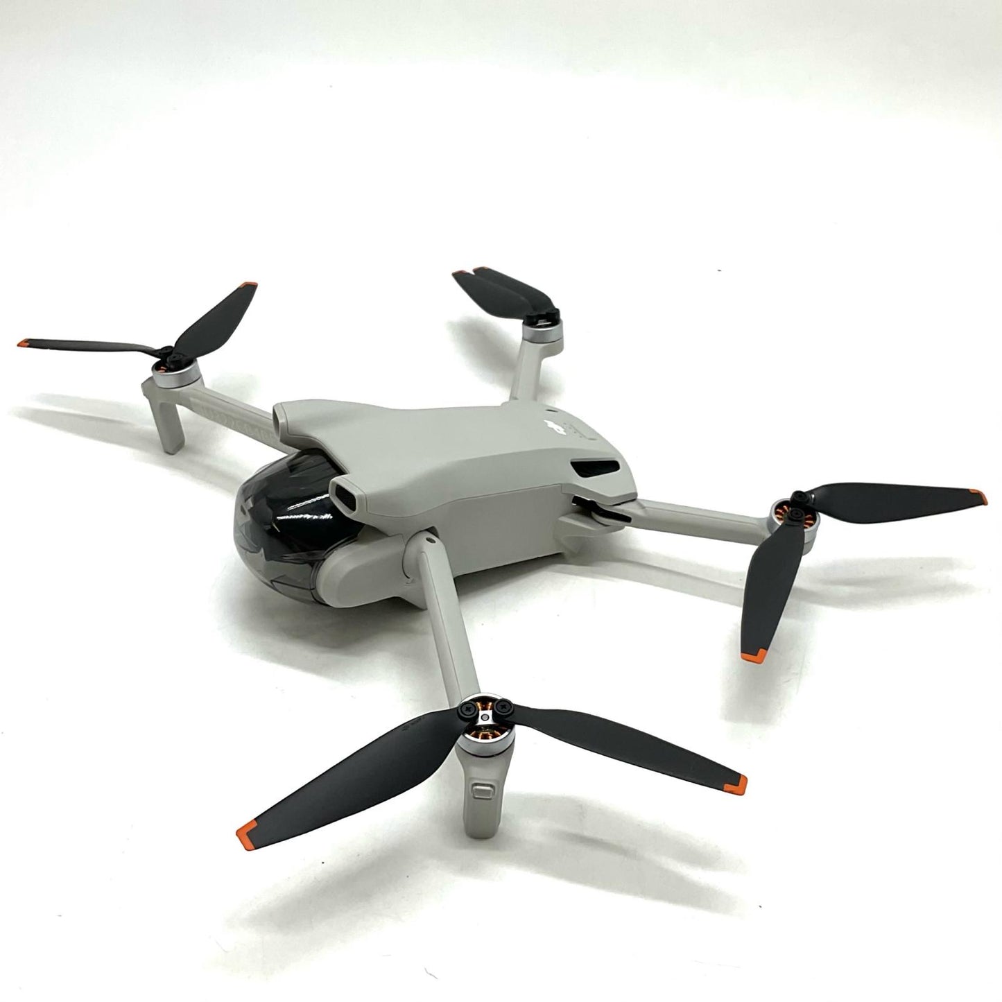 【全額返金保証】【最速発送】DJI Mini 3 Fly Moreコンボ Plus (DJI RC付属) 美品 動作確認済