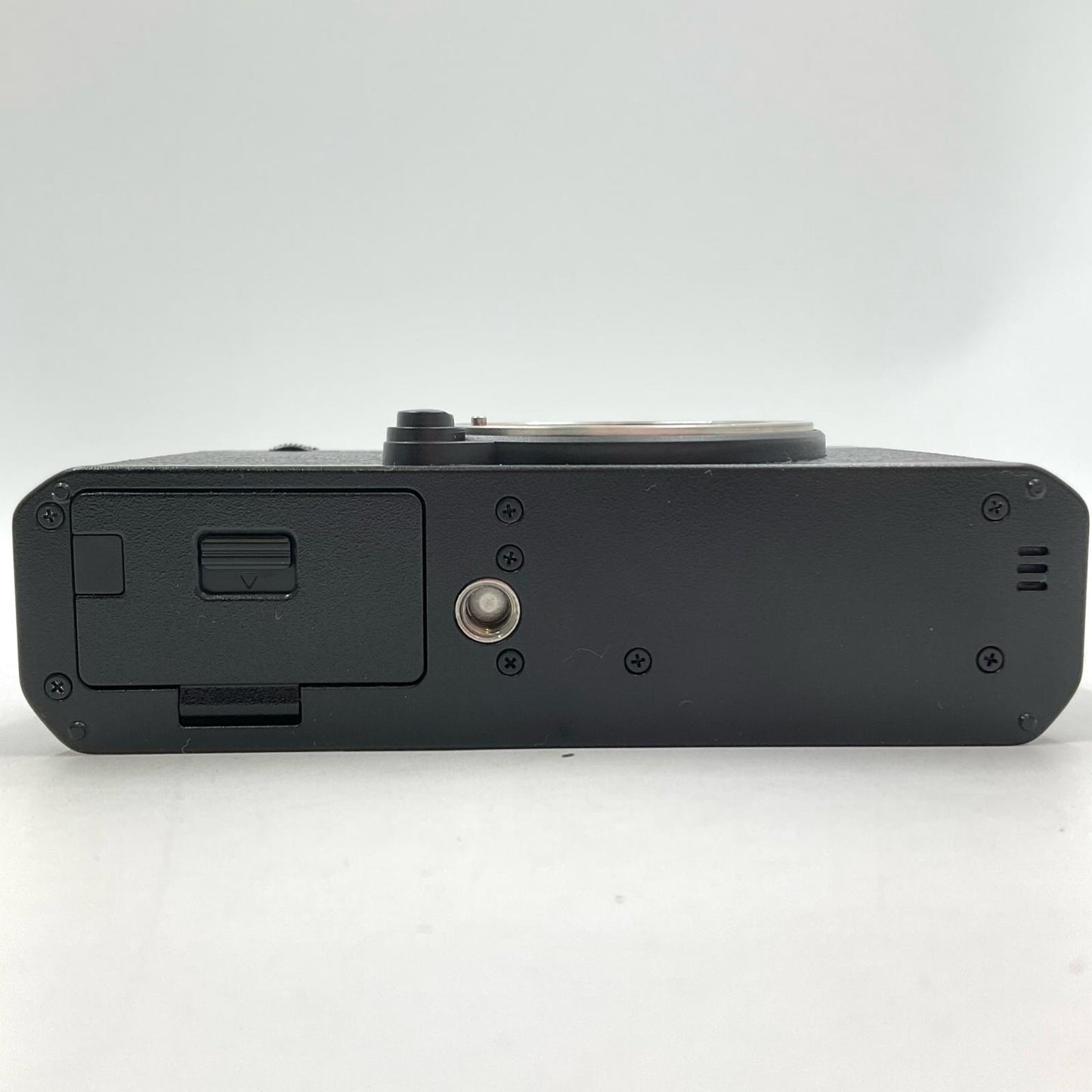 【全額返金保証】【最速発送】FUJIFILM デジタル一眼 X-E4 ボディ ブラック 美品 動作確認済