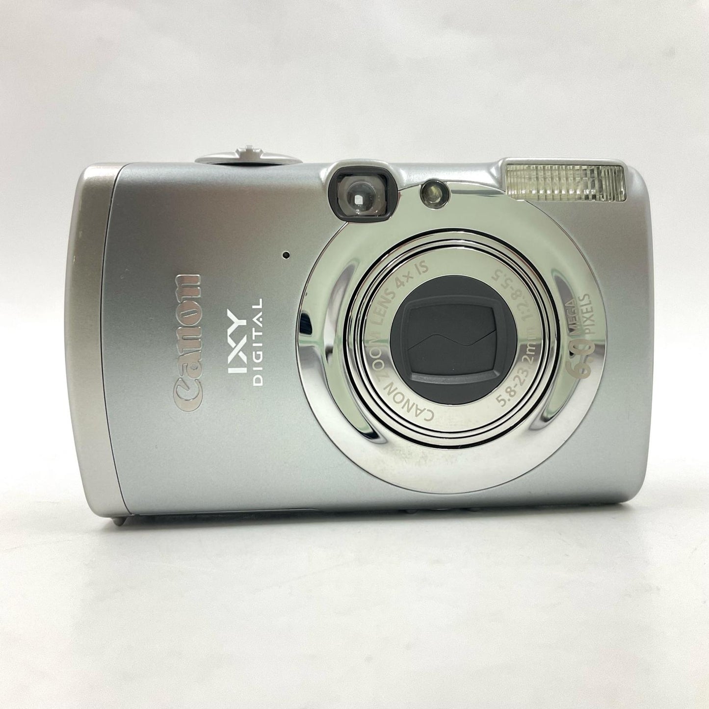 【全額返金保証】【最速発送】Canon コンパクトデジタルカメラ IXY DIGITAL 800 IS [シルバー] 動作確認済