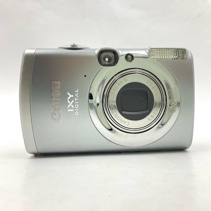 【全額返金保証】【最速発送】Canon コンパクトデジタルカメラ IXY DIGITAL 800 IS [シルバー] 動作確認済
