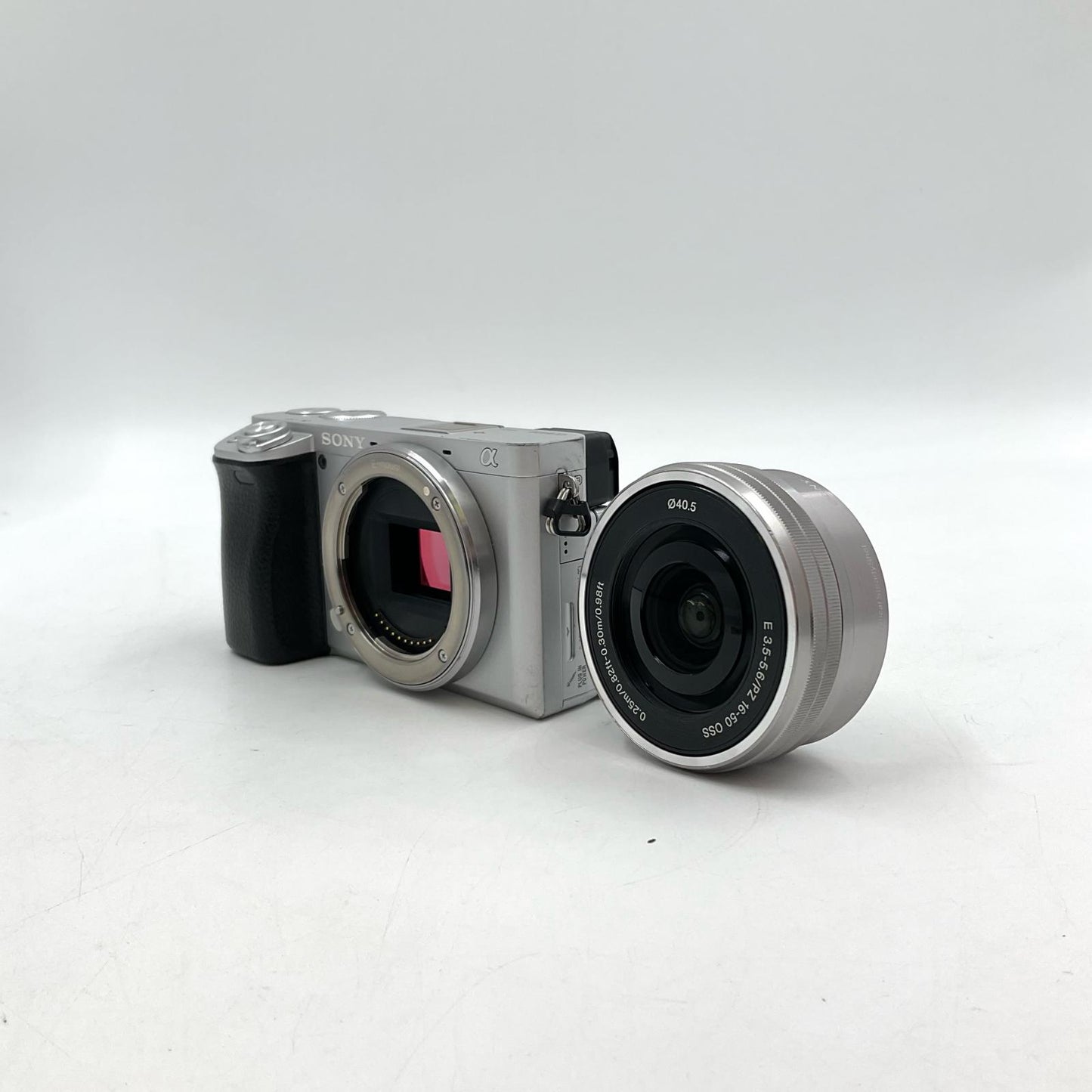 【全額返金保証】【最速発送】Sony デジタル一眼 α6400 ILCE-6400K パワーズームレンズキット [シルバー] 美品 動作確認済