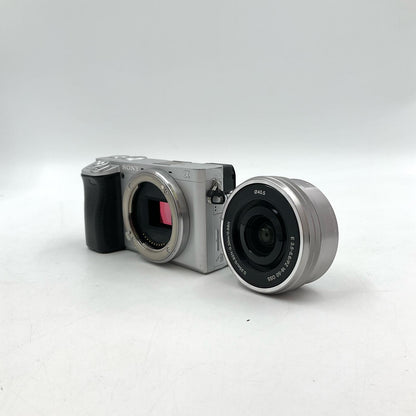 【全額返金保証】【最速発送】Sony デジタル一眼 α6400 ILCE-6400K パワーズームレンズキット [シルバー] 美品 動作確認済