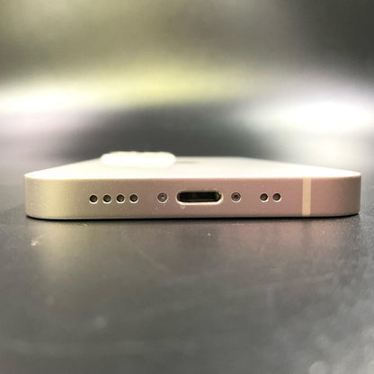 【全額返金保証】【最速発送】Apple iPhone iPhone 13 mini 128GB スターライト au SIMフリー 白ロム 美品 動作確認済 81%