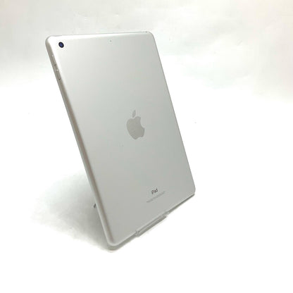 【最速発送】Apple iPad iPad 9.7インチ 第6世代 32GB シルバー Wi-Fi【難有】