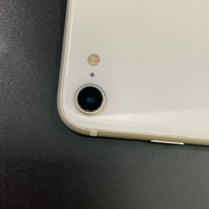 【全額返金保証】【最速発送】Apple iPhone iPhone SE（第2世代） 64GB ホワイト Softbank 白ロム 動作確認済 73%
