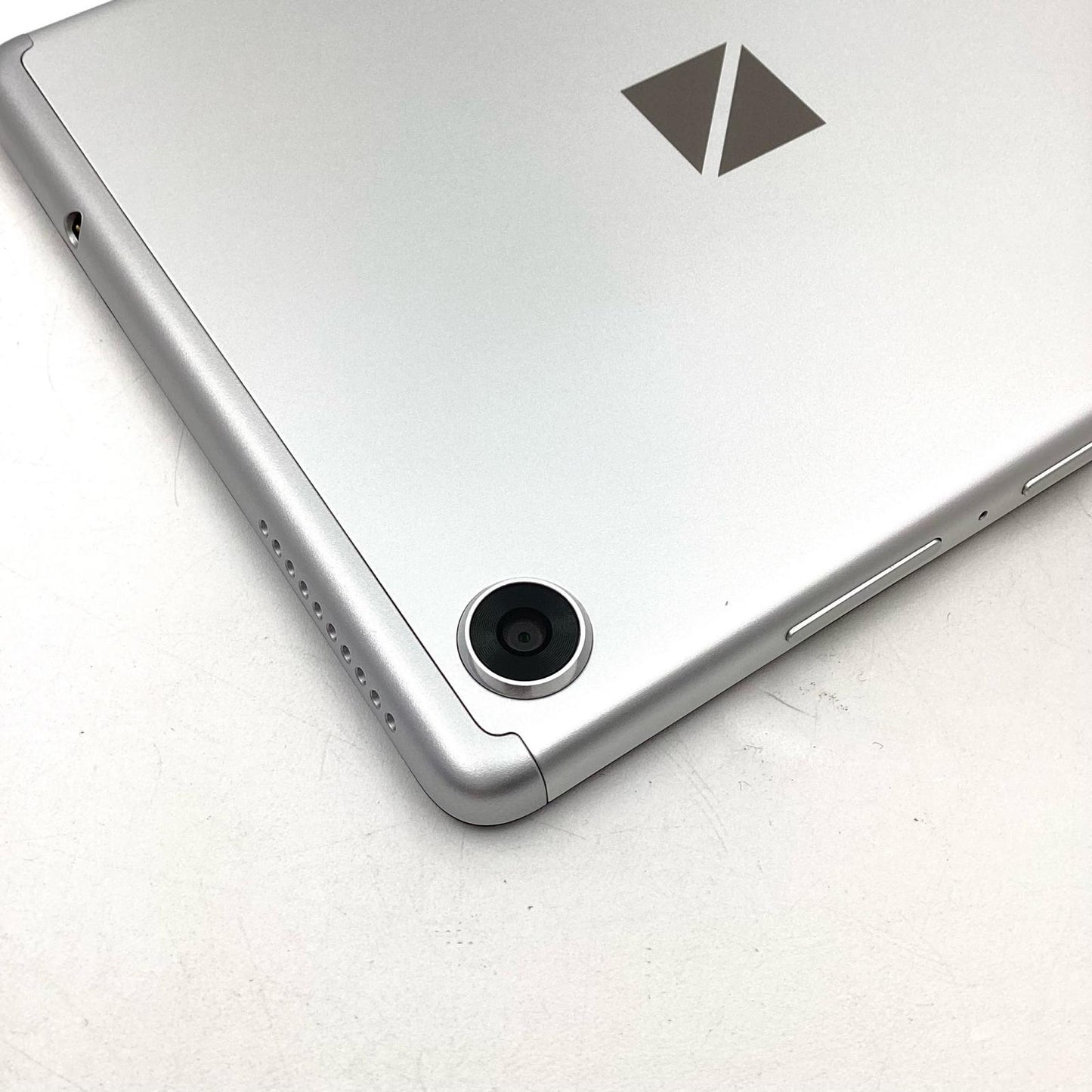 【全額返金保証】【最速発送】NEC LAVIE T8 8インチ 32GB 美品 動作確認済