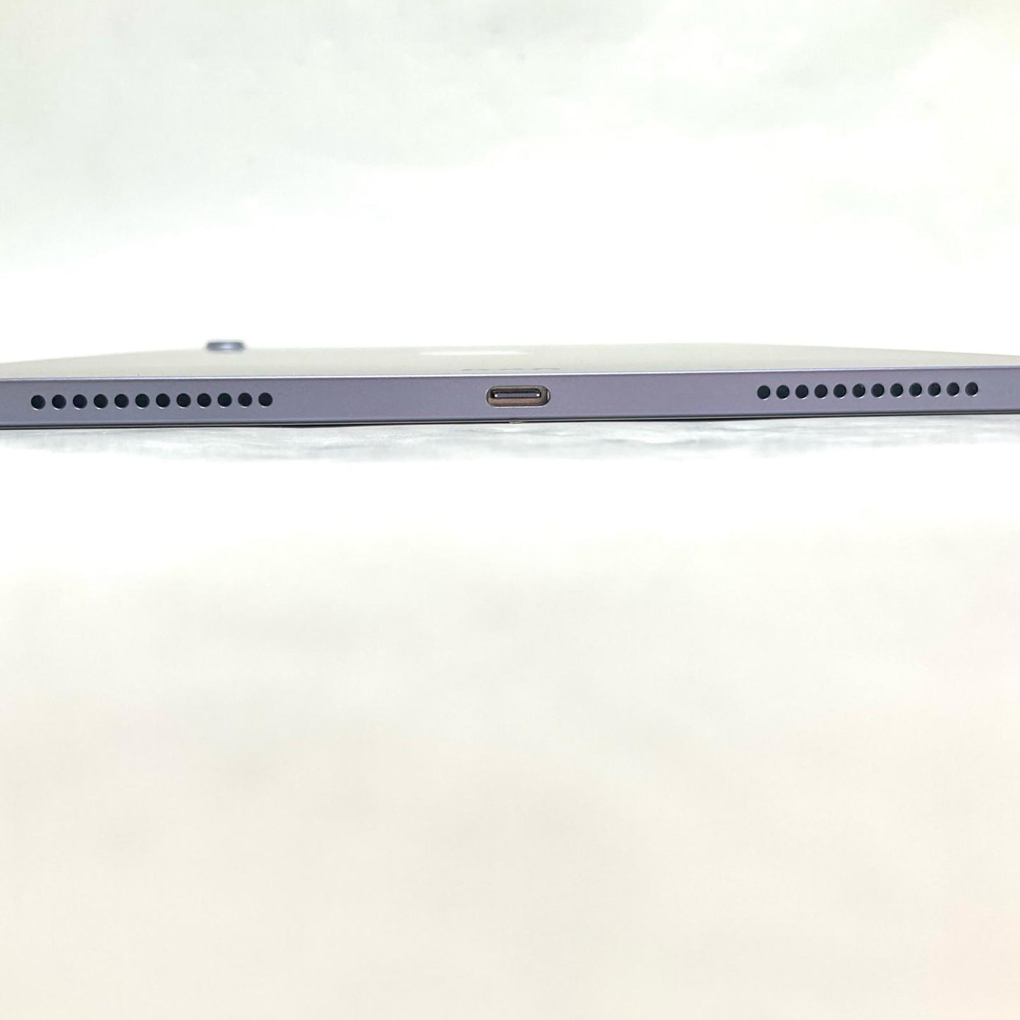 【全額返金保証】【最速発送】Apple iPad Air 10.9インチ 第5世代 64GB パープル Wi-Fi 超美品 動作確認済