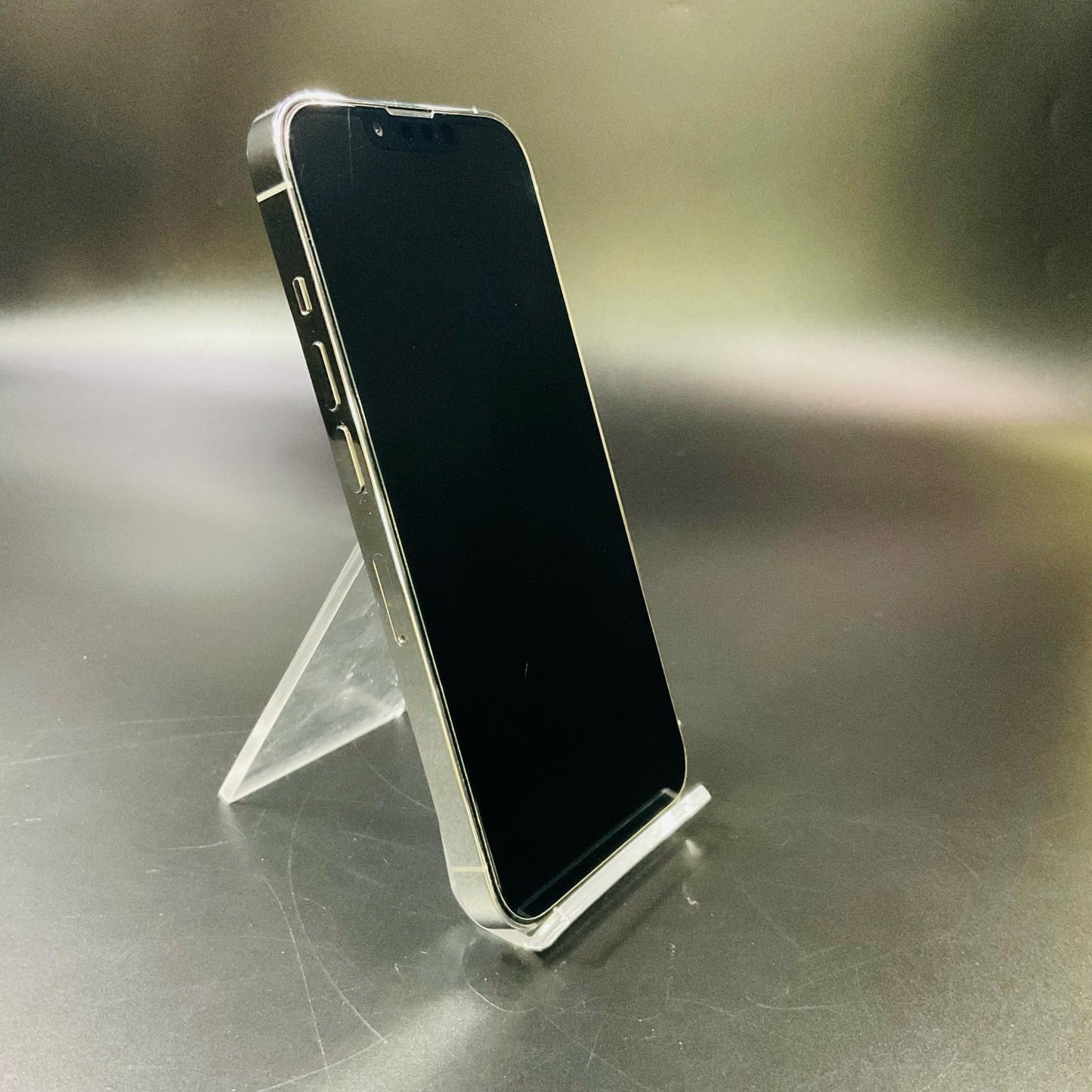 【全額返金保証】【最速発送】Apple iPhone iPhone 13 Pro 128GB シルバー au 白ロム 動作確認済 77%