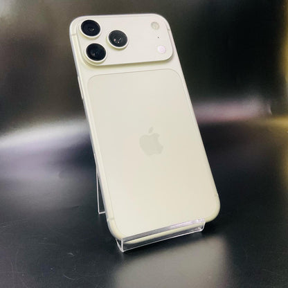 【全額返金保証】【最速発送】Apple iPhone iPhone 17 Pro Max 256GB シルバー SIMフリー 白ロム 超美品 動作確認済 100%