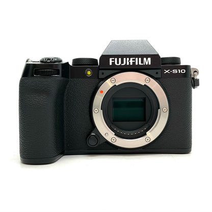 【全額返金保証】【最速発送】FUJIFILM デジタル一眼 X-S10 ボディ ブラック 美品 動作確認済