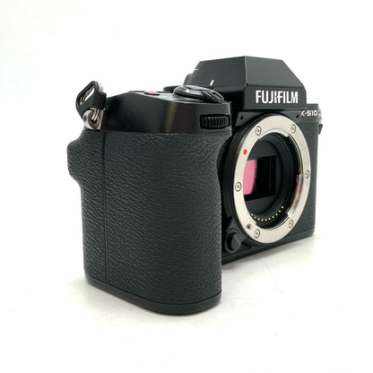 【全額返金保証】【最速発送】FUJIFILM デジタル一眼 X-S10 ボディ ブラック 美品 動作確認済