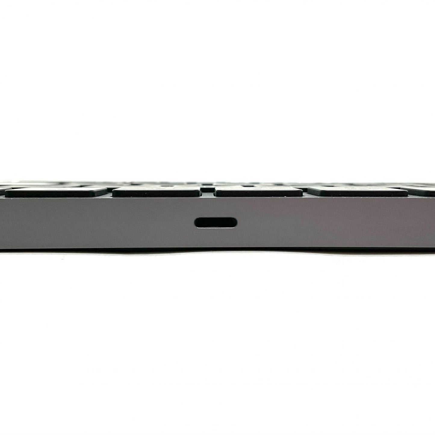 【全額返金保証】【最速発送】Apple Magic Keyboard テンキー付き (JIS) A1843 美品 動作確認済