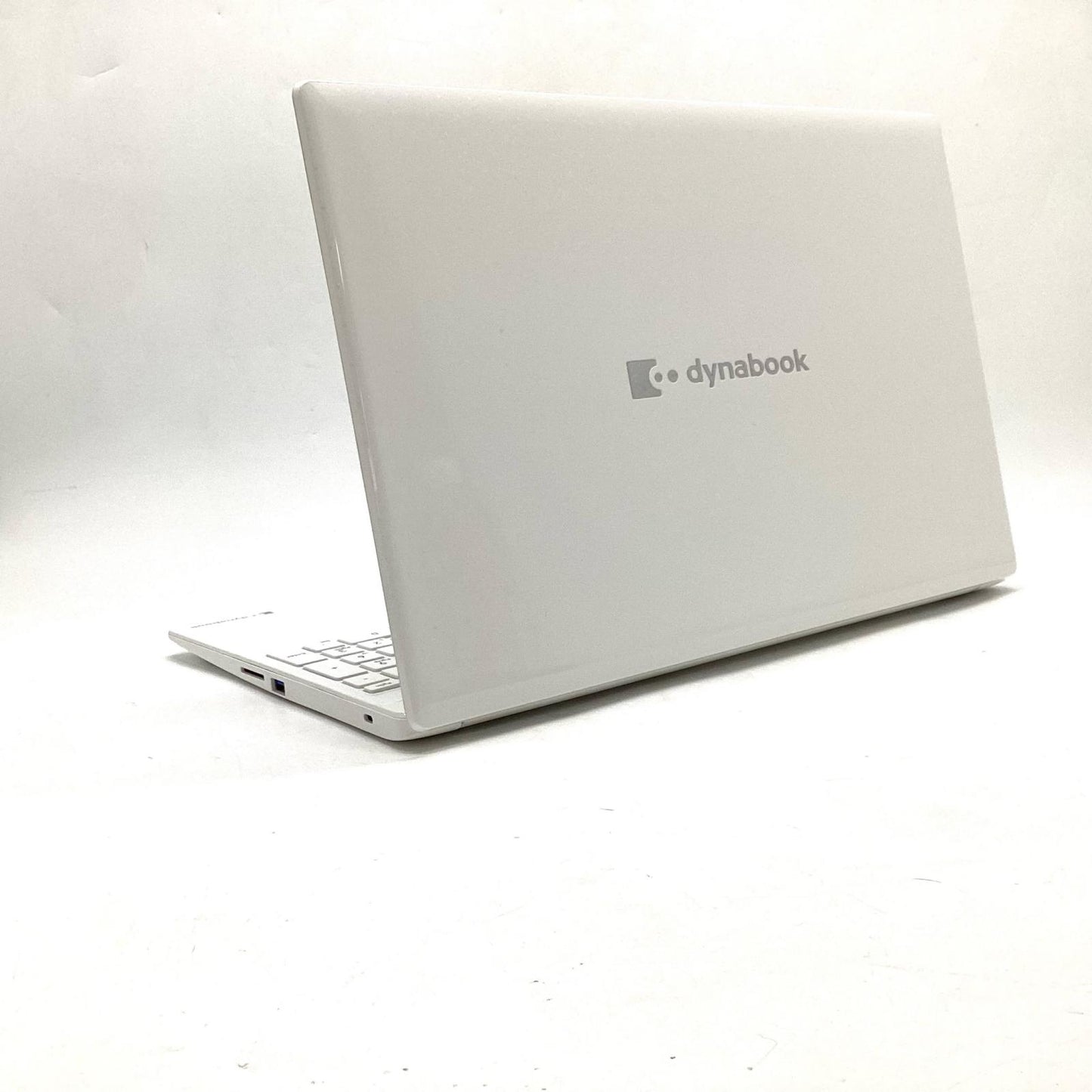【全額返金保証】【最速発送】dynabook dynabook C7 P2C7MBBW intel core i7-10510U 8GB M.2 SSD 512GB 99% 超美品 動作確認済