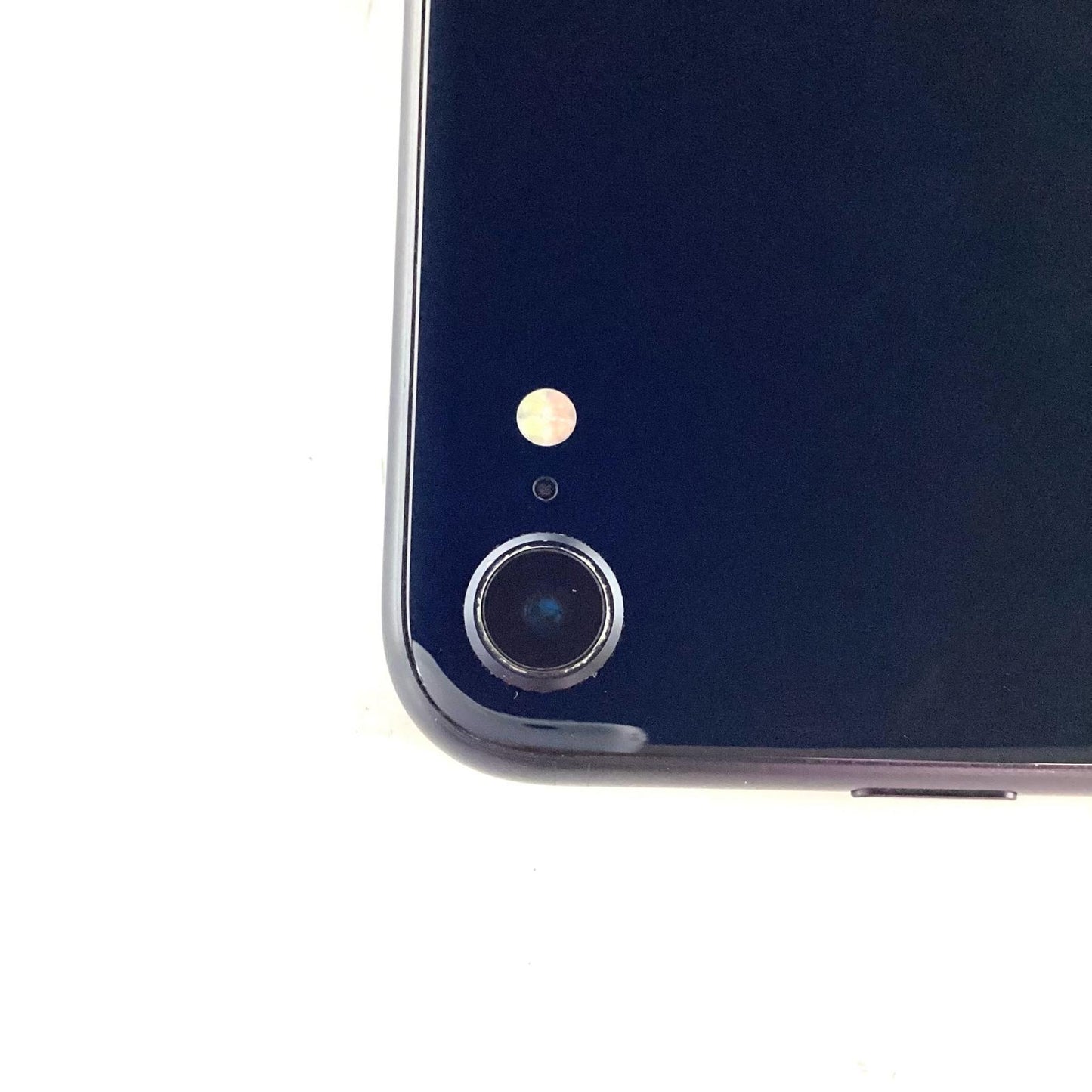 【全額返金保証】【最速発送】Apple iPhone iPhone SE（第3世代） 64GB ミッドナイト Softbank 白ロム 動作確認済 77%