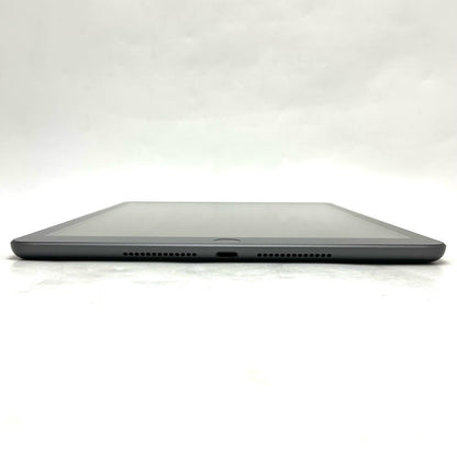 【全額返金保証】【最速発送】Apple iPad iPad 10.2インチ 第9世代 64GB スペースグレイ Wi-Fi 美品 動作確認済