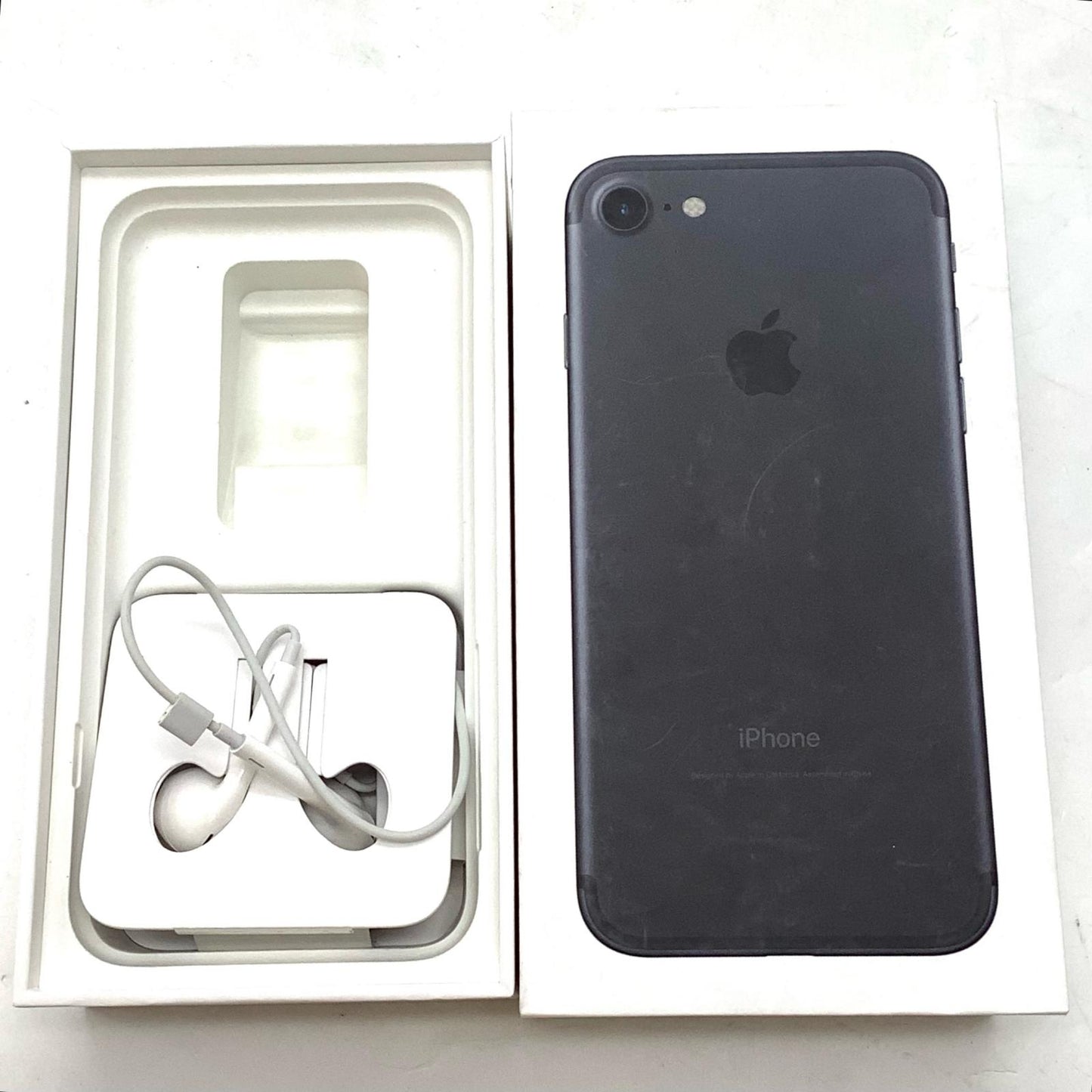 【全額返金保証】【最速発送】Apple iPhone iPhone 7 32GB ブラック Softbank 白ロム 動作確認済 76%