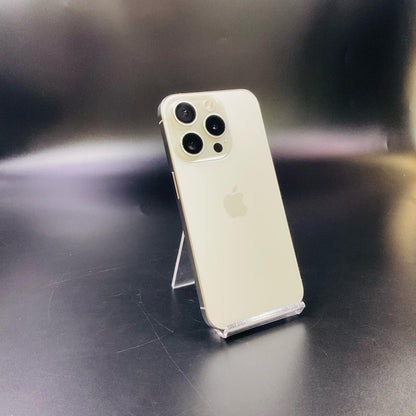 【全額返金保証】【最速発送】Apple iPhone iPhone 15 Pro 128GB スペースグレイ Softbank 白ロム 美品 動作確認済 84%