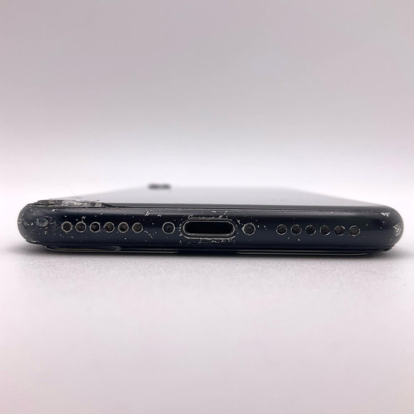 【最速発送】Apple iPhone iPhone SE（第2世代） 64GB ブラック SIMフリー 白ロム【難有】 76%