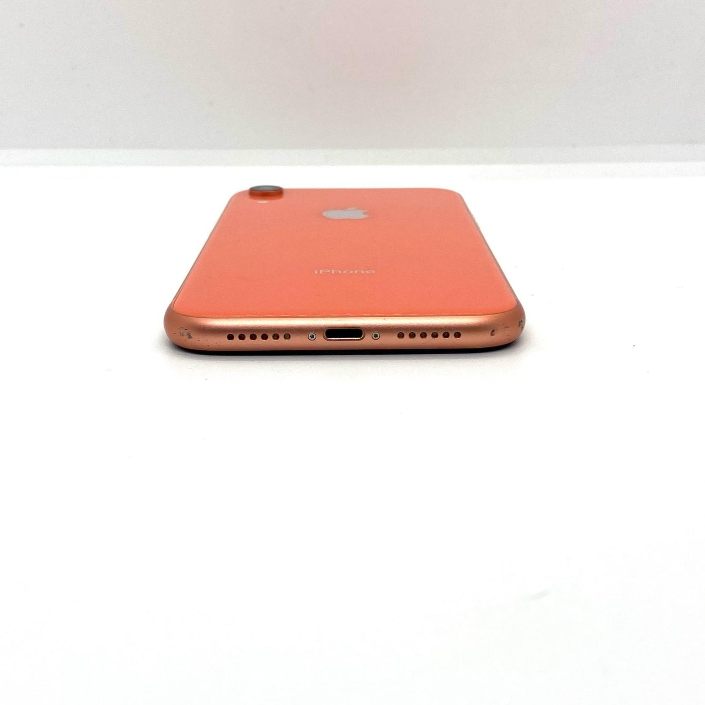 【最速発送】Apple iPhone iPhone XR 64GB コーラル docomo SIMフリー 白ロム【難有】 80%