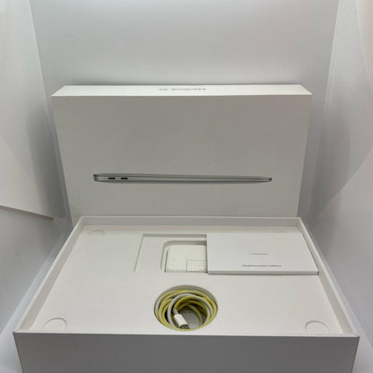 【全額返金保証】【最速発送】Apple MacBook Air 13インチ 2019 Intel core i5 8GB 256GB シルバー 動作確認済