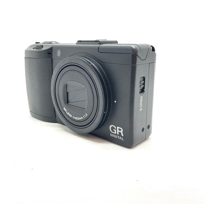 【全額返金保証】【最速発送】RICOH コンパクトデジタルカメラ GR DIGITAL III 美品 動作確認済