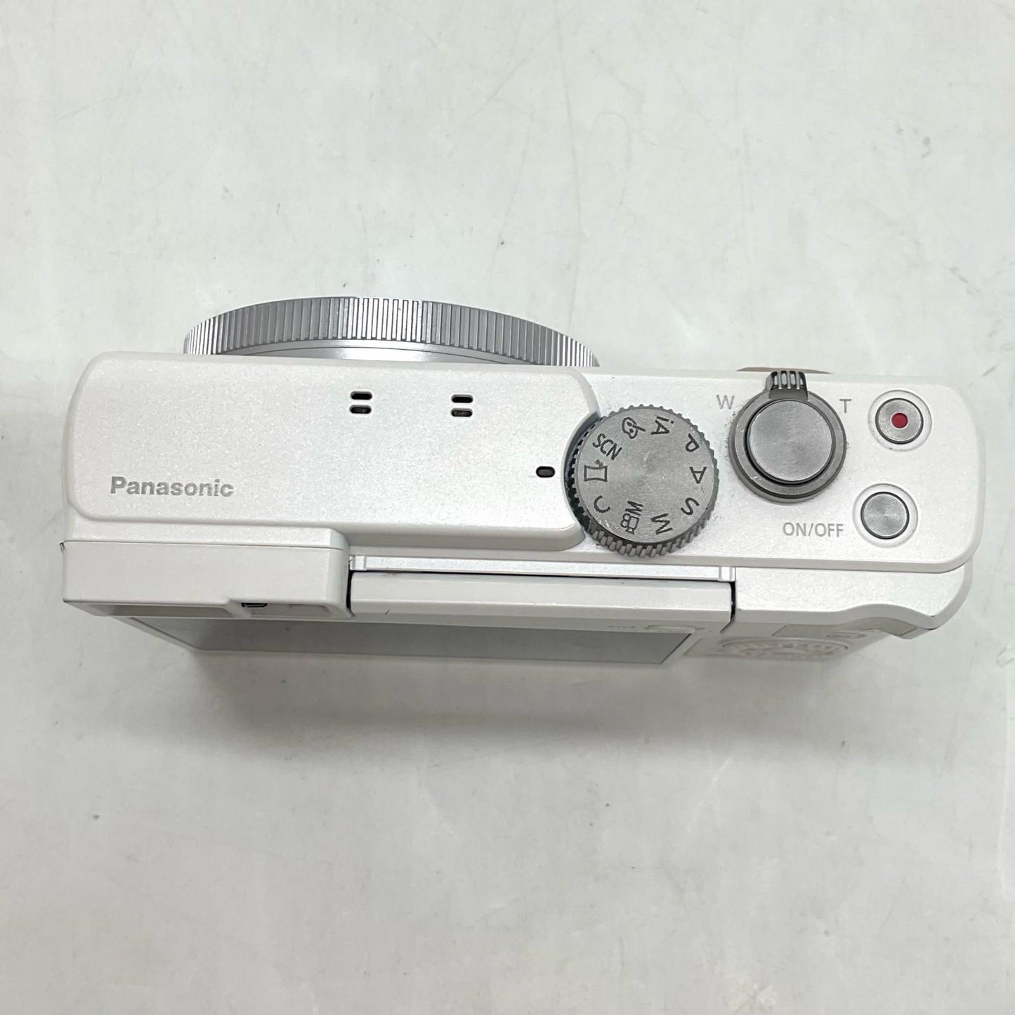 【最速発送】Panasonic コンパクトデジタルカメラ LUMIX DC-TZ95D ホワイト【難有】