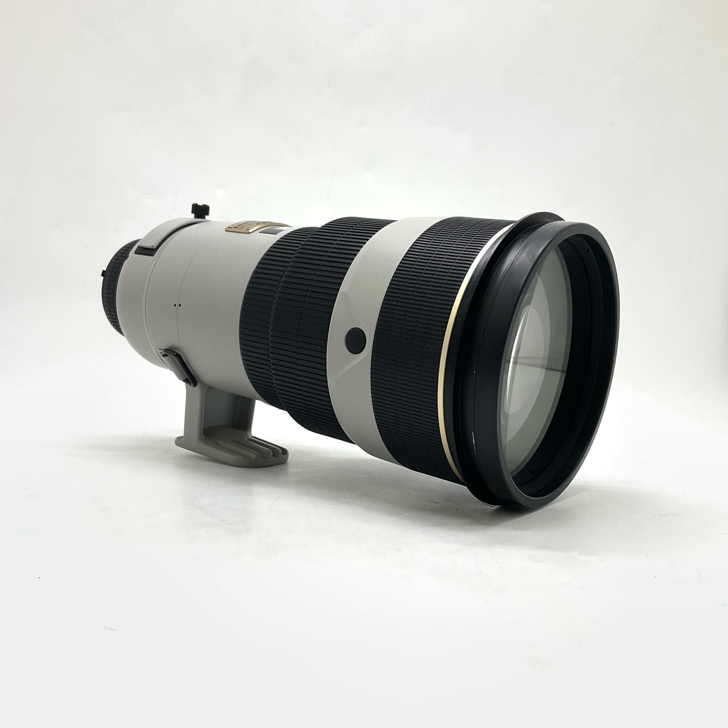 【最速発送】Nikon AF-S ED 300mm F2.8 D II ライトグレー【難有】