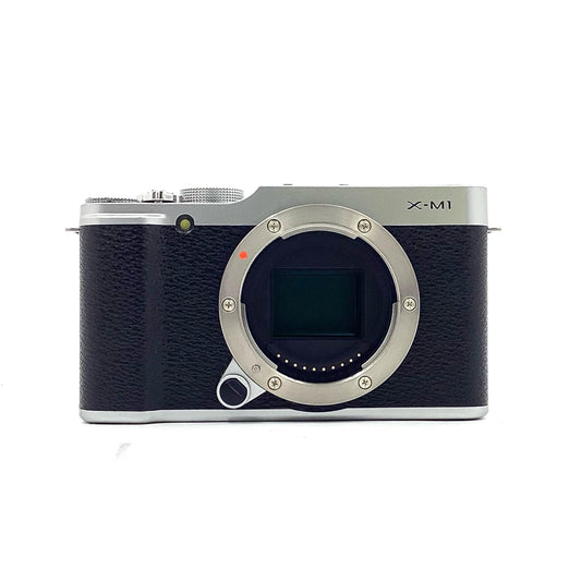 【全額返金保証】【最速発送】FUJIFILM デジタル一眼 X-M1 美品 動作確認済