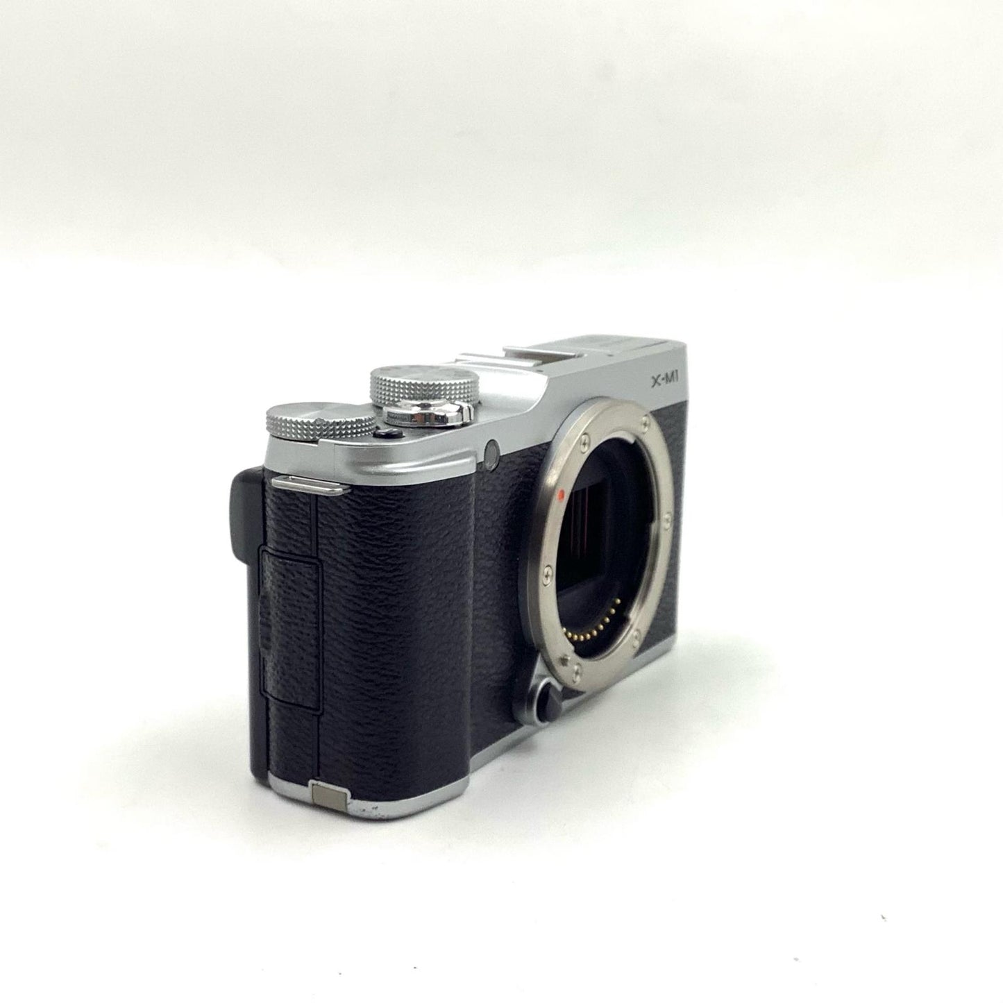 【全額返金保証】【最速発送】FUJIFILM デジタル一眼 X-M1 美品 動作確認済